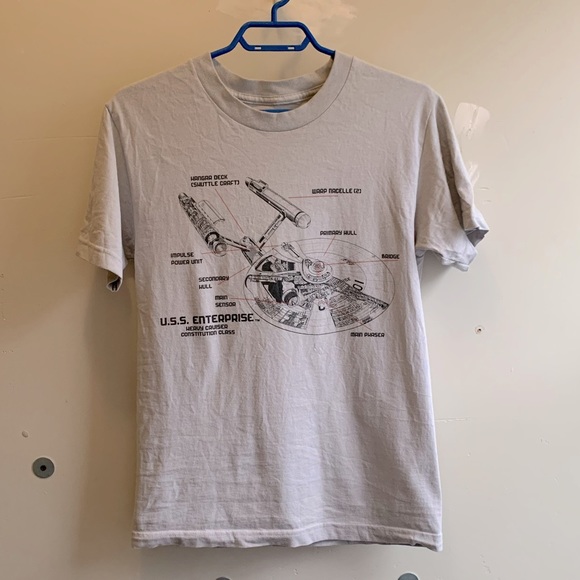 Star Trek T-Shirt 🚀 - Picture 1 of 3